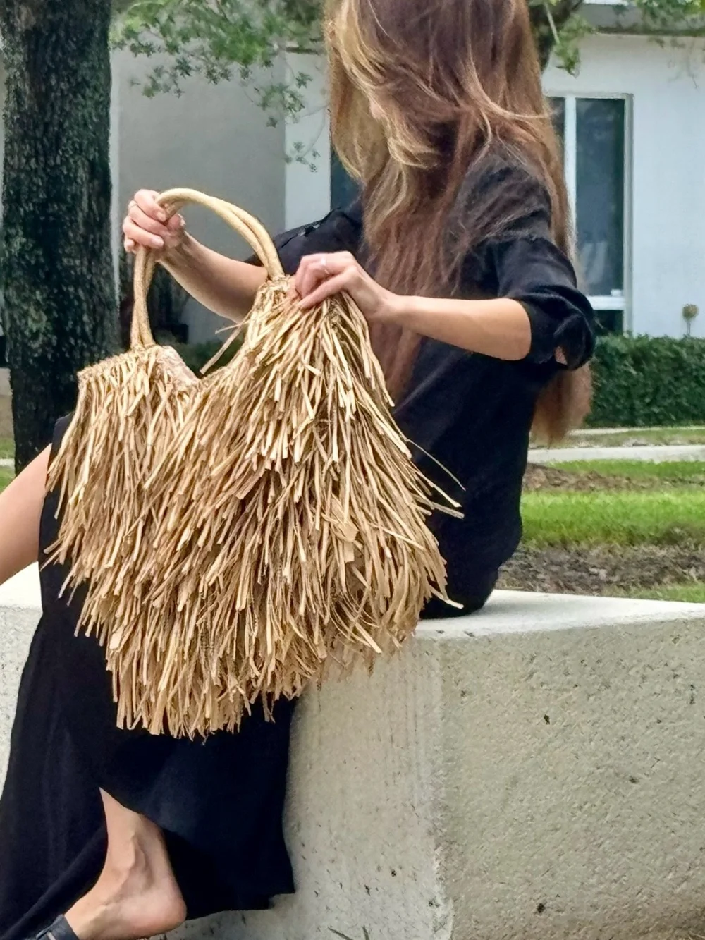 Fringed Natural Straw Tote Bag - Picture 2 of 4
